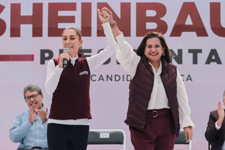 100124 ENCUENTRO CON MILITANTES Y SIMPATIZANTES EN SALAMANCA, GTO (2)