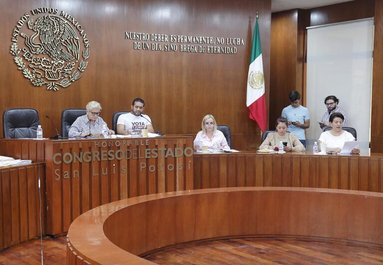 Comisión de Salud y Asistencia Social.
