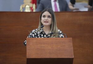 Dip. María Dolores Robles Chairez