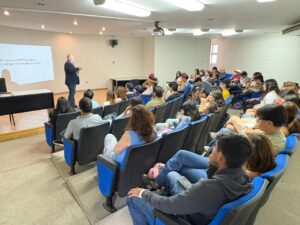 charla