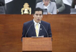 Dip. Luis Felipe Castro Barrón