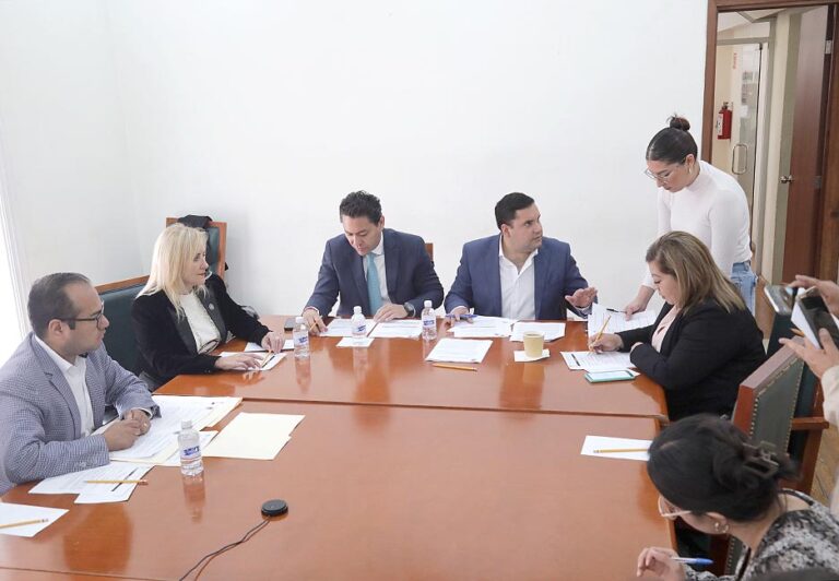 Comisión de Desarrollo Económico y Social.