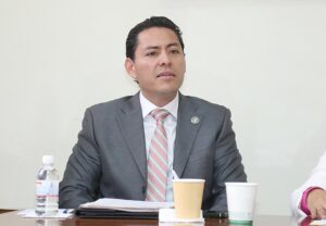 Dip. César Arturo Lara Rocha_ (1)