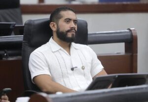 Dip. Carlos Artemio Arreola Mallol