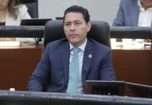 Dip. César Arturo Lara Rocha